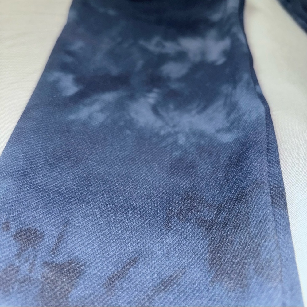 SPANX Deep Blue Tie Dye High Rise Leggings - Picture 3 of 10